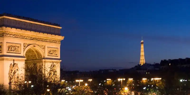 Two top-rated paris attractions: Arc de Triomphe & the Eiffel Tower, photo by Mark Craft