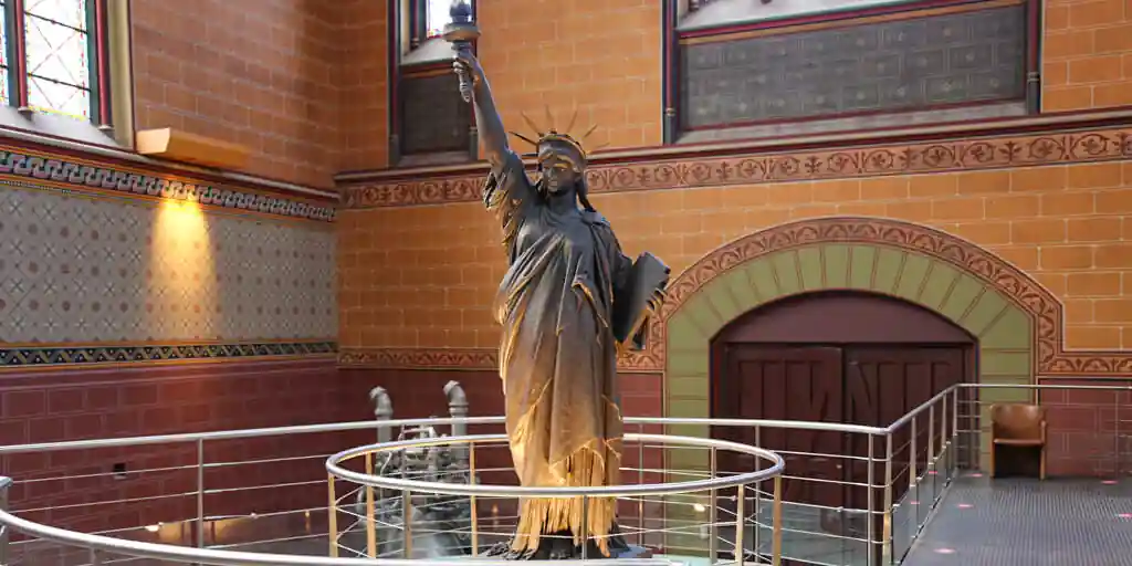 Statue of Liberty at Musée des Arts & Metiers