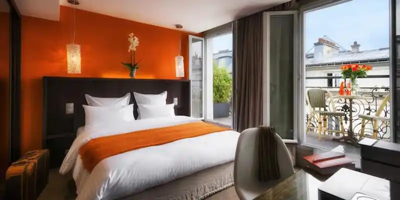 A perfect room at B Montmartre Hotel