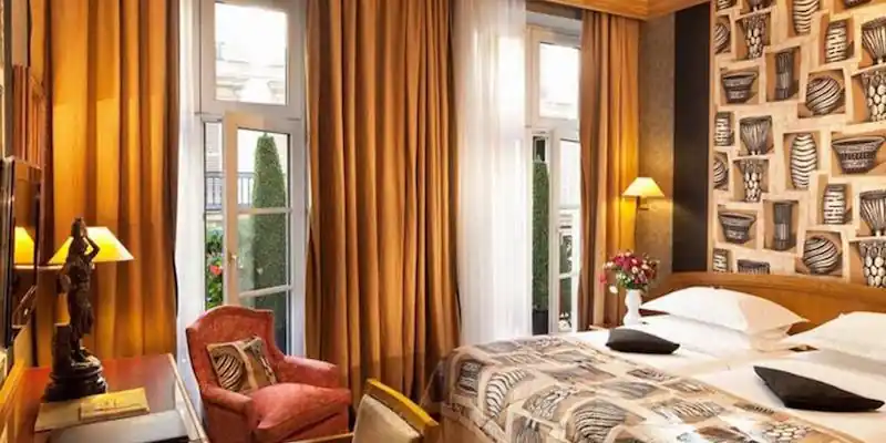 Cozy comfort at the Best Western L'Horset Opera