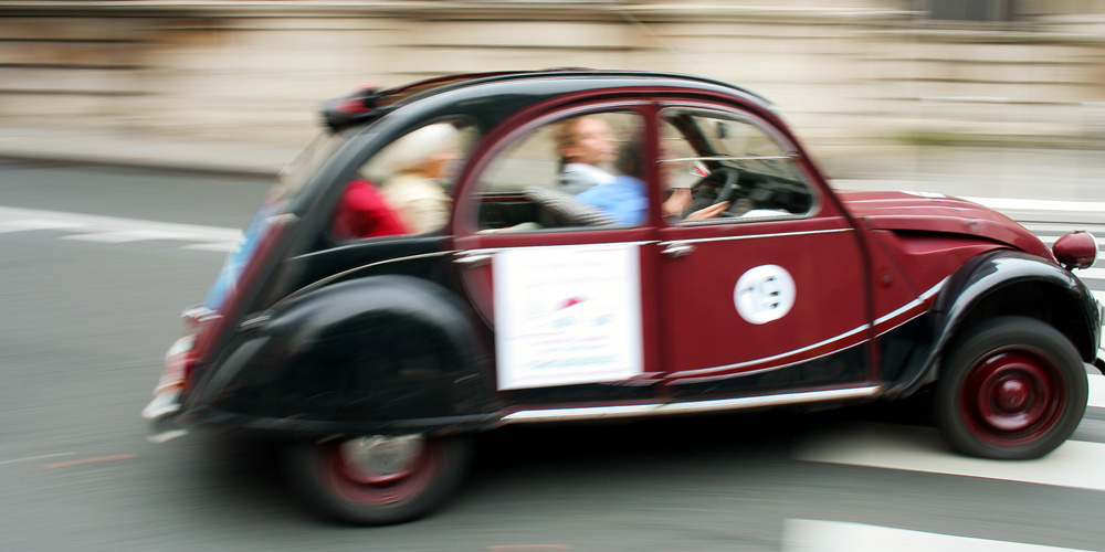  2CV Sightseeing tours of Paris - Photos of our 2CV trips