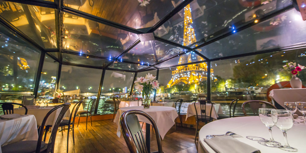 bateaux parisiens restaurant cruise boat