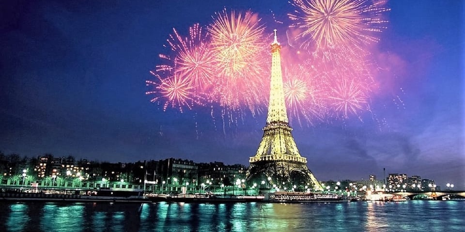 Illustration of Bastille Day fireworks at the Eiffel Tower