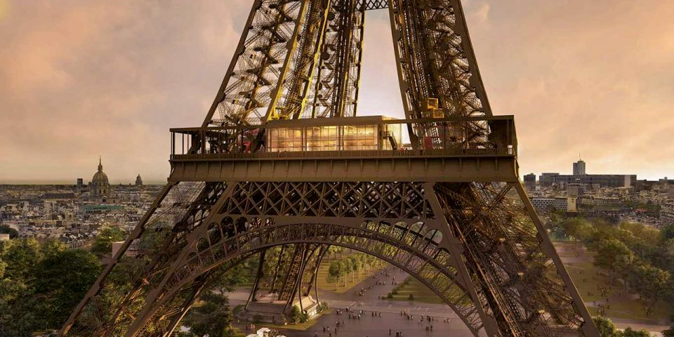 Lunch on the Eiffel Tower