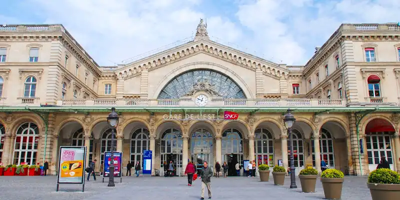 The exterior and entrance of Gare de l'Est