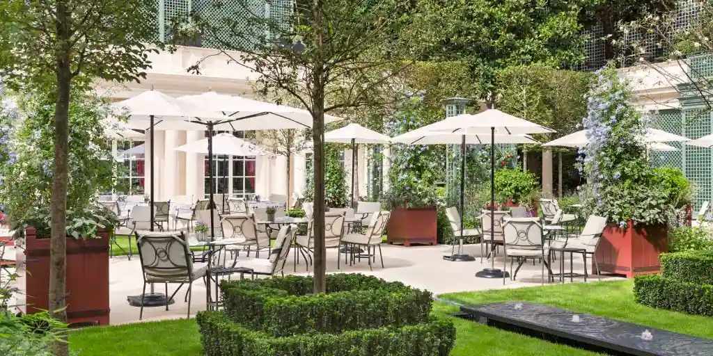 The tranquil and secluded courtyard of Le Bristol