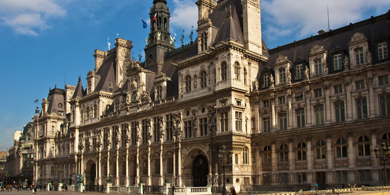 Hotel de Ville, photo by Mark Craft