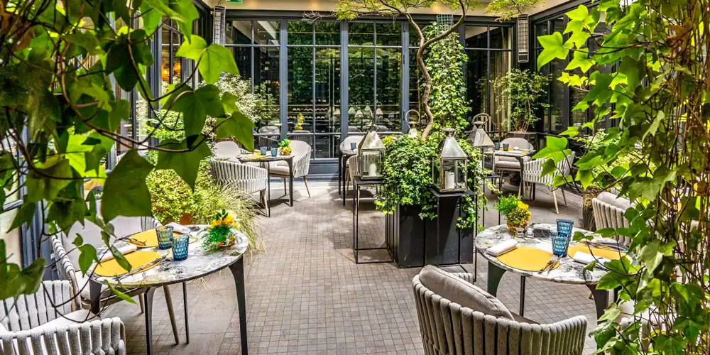 The courtyard garden at Le Burgundy