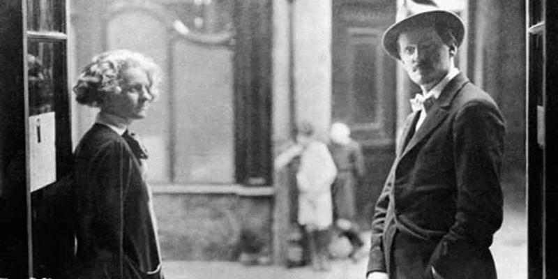 James Joyce & Sylvia Beach, 1925