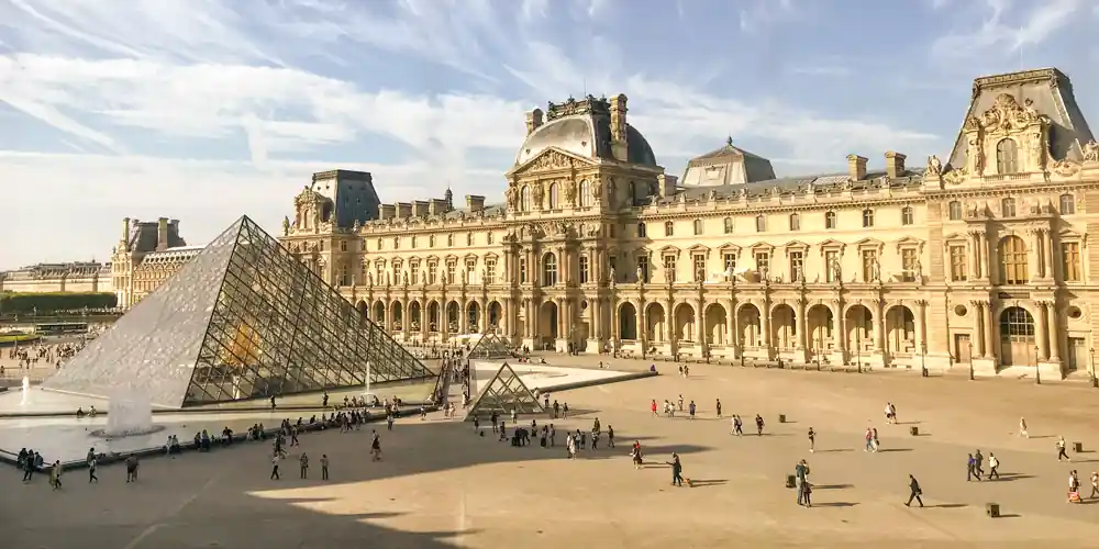 Courtyard of the Louvre Museum, 1st Arrondissement, Paris, people visiting