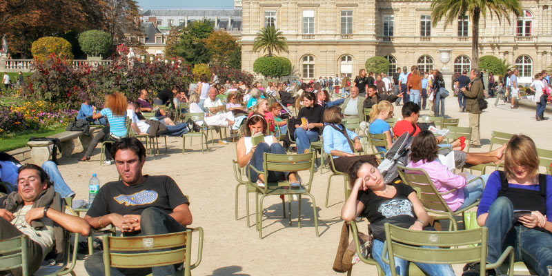 Basking in the sun at Jardin du Luxembourg