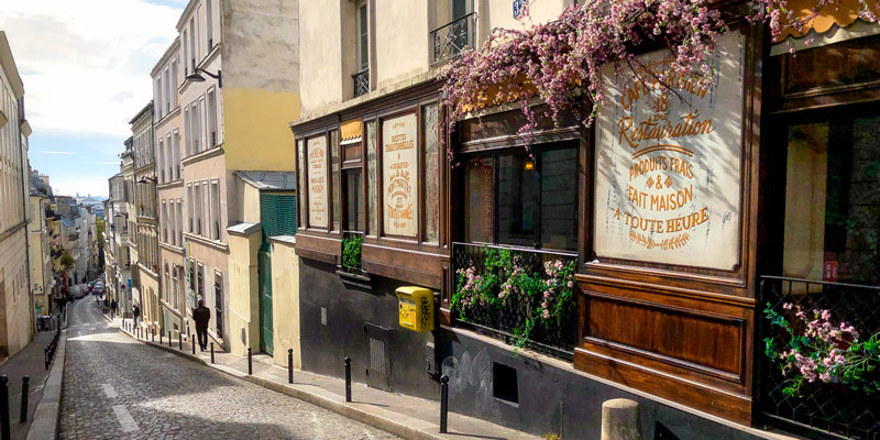 A street in Montmartre, heading downhill, photo by Mark Craft