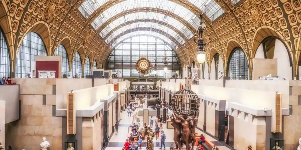 The main gallery of Musee d'Orsay, where train tracks used to run