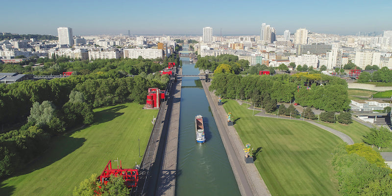 Canal de l'Ourcq, photo by Mark Craft