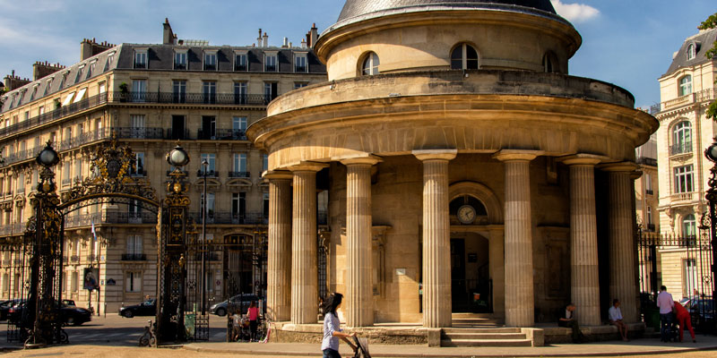 Champs-Élysées in 8th Arrondissement - Tours and Activities