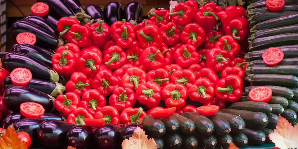 Produce display on Rue Montorgueil, photo by Mark Craft 2010