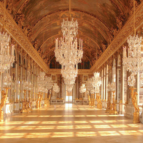 Link to Chateau de Versailles Tours