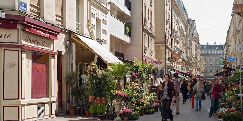 14th Arrondissement street, photo by Myrabella, Wikimedia Commons