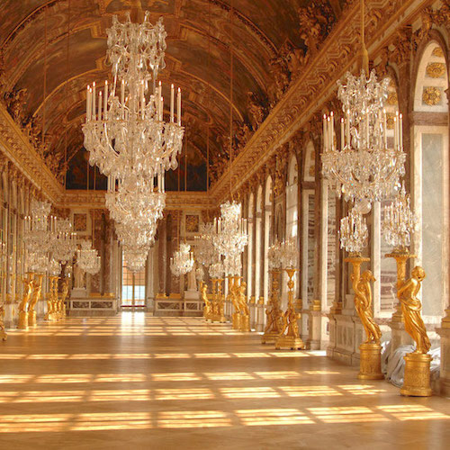 Link to Chateau de Versailles Tours