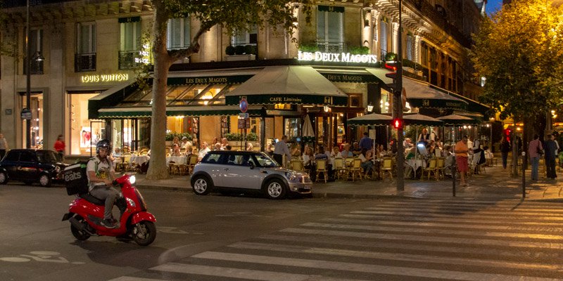 Les Deux Magots, photo by Mark Craft