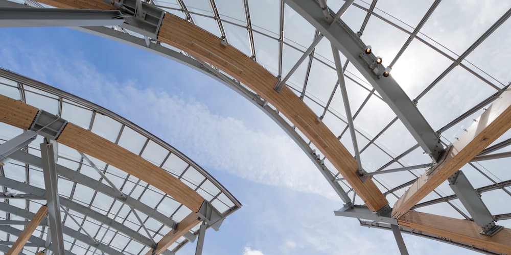 The roof can open to the sun and sky