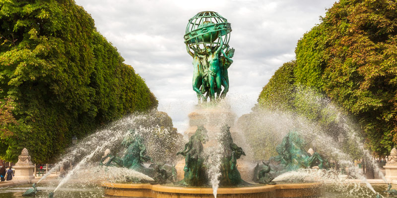 Fontaine de l'Observatoire, photo by Mark Craft