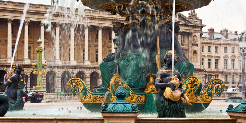 Fountain Place de la Concorde, photo by Mark Craft