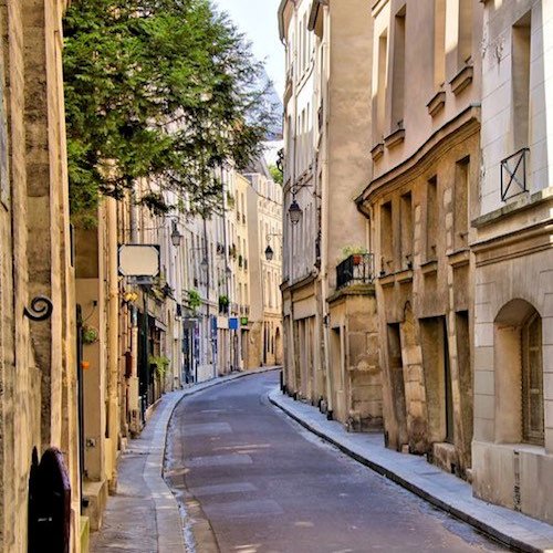 Guide to the Latin Quarter