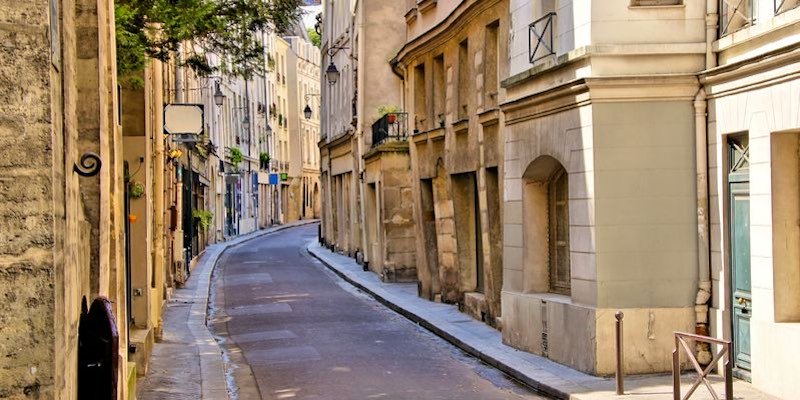 Latin Quarter street