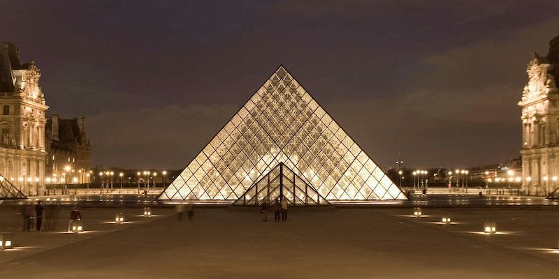 Louvre Pyramid