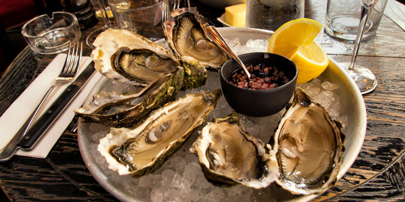 Oysters in a restaurant