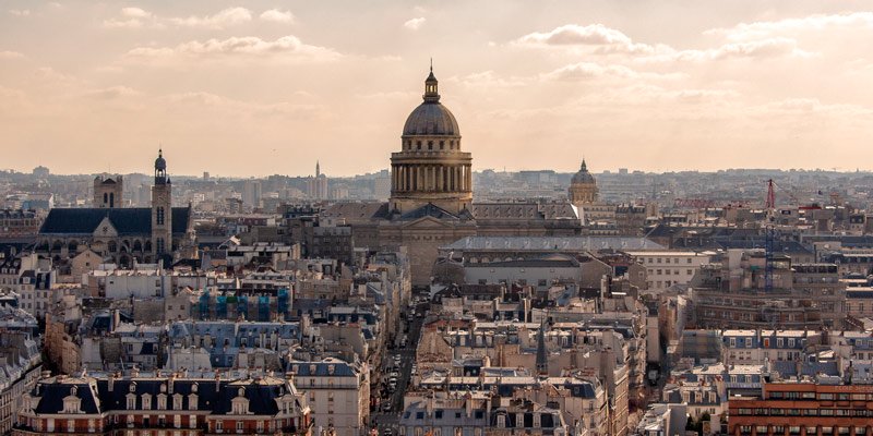 The Latin Quarter, photo by Mark Craft