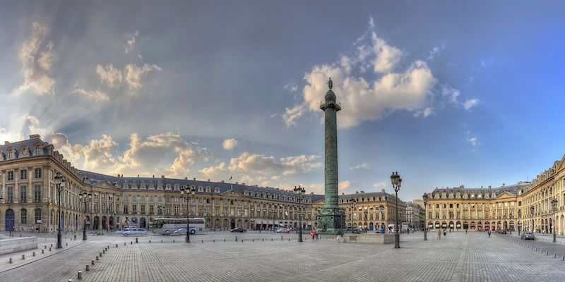 Guided Tour of Paris on an Electric Bike