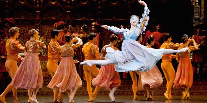 Ballerine opera online