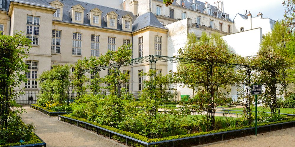 Secret Gardens Of The Marais